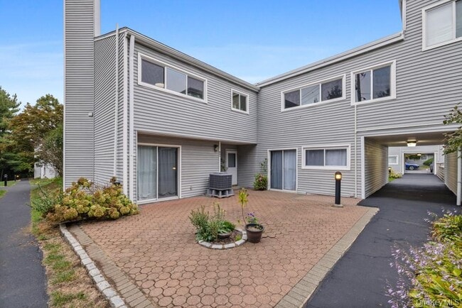Building Photo - 208 Harris Rd Unit BA1