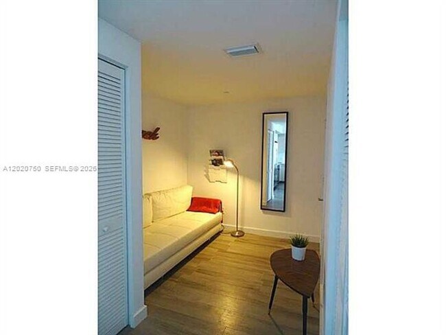 Photo - 4250 Biscayne Blvd Unidad 4250 Biscayne Blvd # 1508
