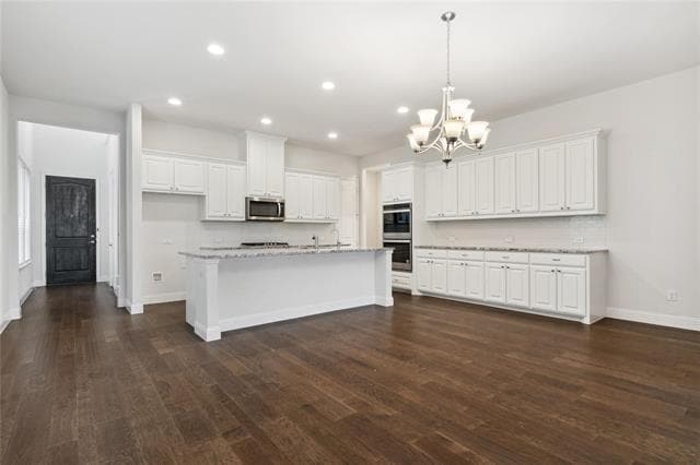 Photo - 717 Steppe Dr