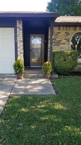 Photo - 909 Rolling Ridge Dr