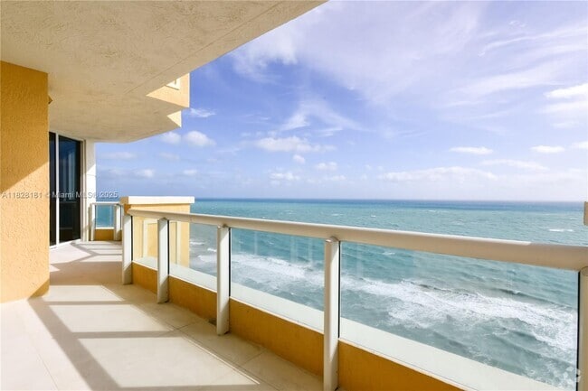 Building Photo - 17875 Collins Ave Unit 2706 Rental