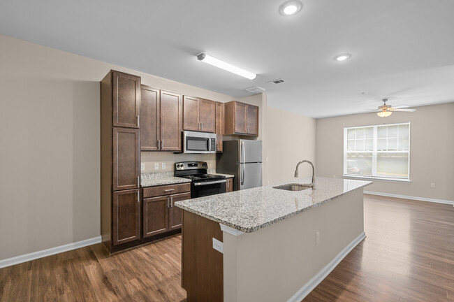 Building Photo - Arbors at Williamsburg Rental