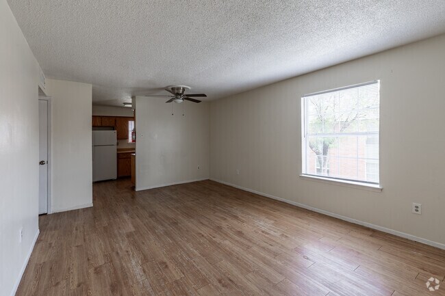 2HAB, 1BA - 750&nbsp;ft² - Ivy Terrace Apartments