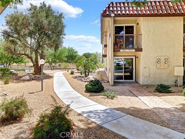 Photo - 64281 Spyglass Ave