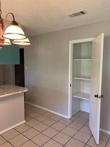 Photo - 7529 Walnuthill Ct