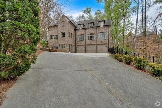 Building Photo - 115 Mount Paran Ridge Rental