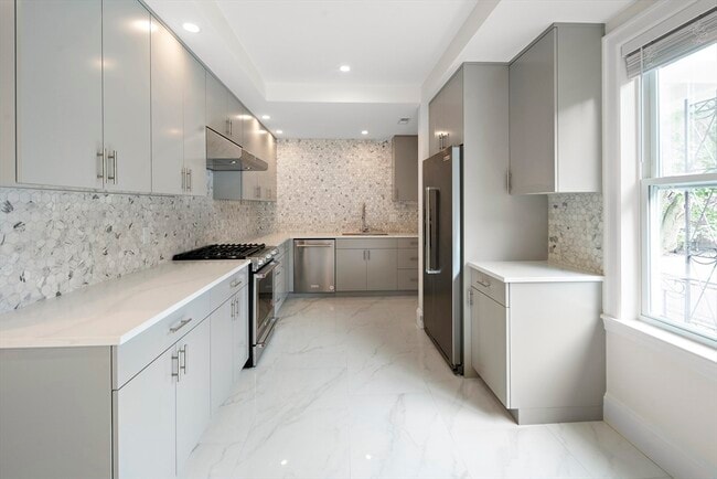 Building Photo - 89 Hancock St Unit 1