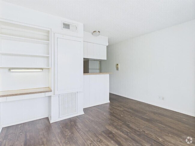 Building Photo - 2808 Whitis Ave Unit C303 Rental