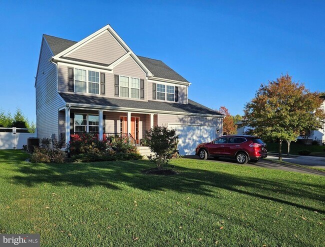 Photo - 29780 Captain Adamouski St