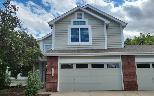 Photo - 4 Bedroom Home with 3 Car Garage!