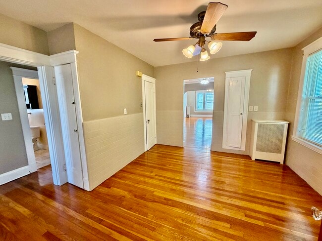Kitchen / Dining Combo