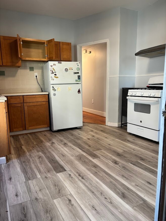 Photo - 212 Boylston St Unit 3
