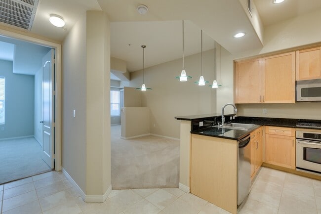 Photo - Manhattan Condo - South Las Vegas Blvd.