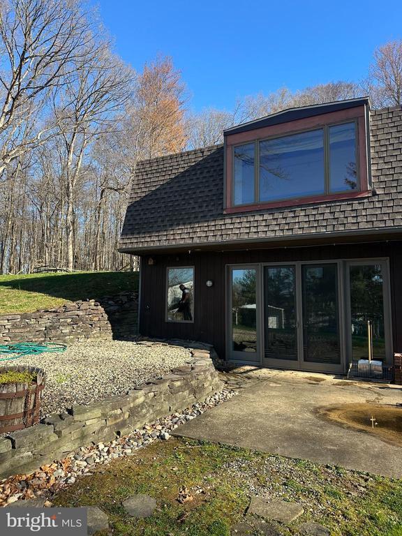 Photo - 5995 Lower York Rd