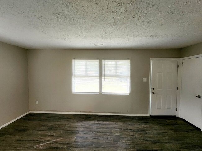 Photo - Modern Ranch Style Home