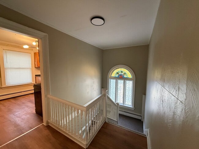 Photo - 3 Bedroom with off-street Parking on Park Ave Unit Argyle 2nd