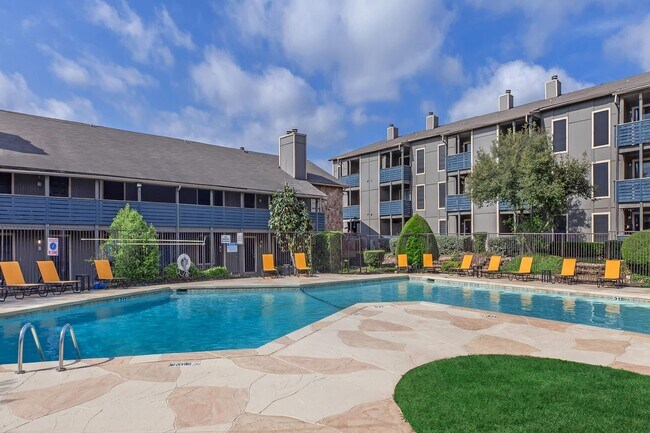 Villas at Alameda