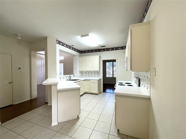 Photo - 4108 Hedgerow Dr