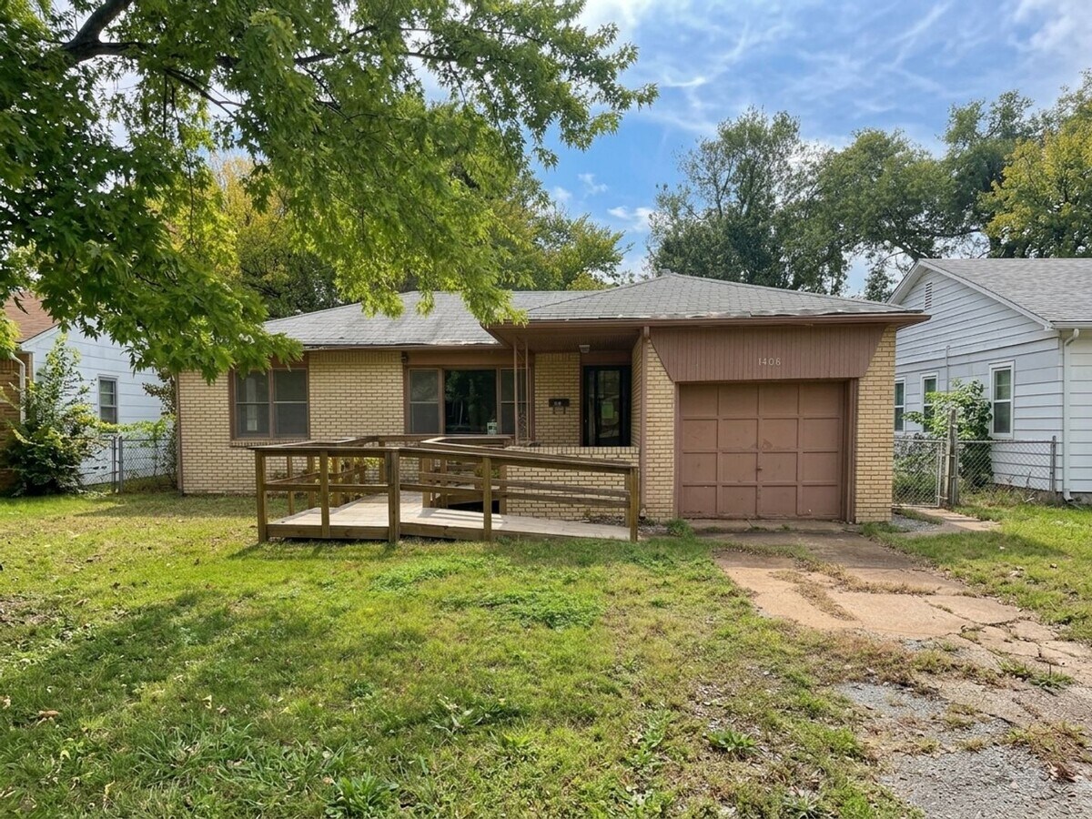 Photo - 1406 NW Irwin Ave