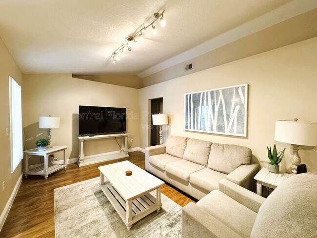 Photo - 820 Briargrove Ave