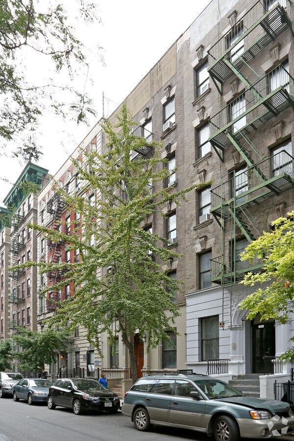 Photo - 148 W 141st St