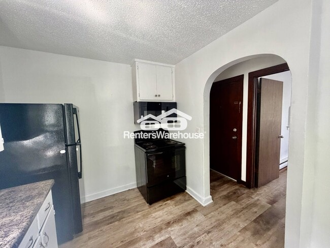 Photo - 1816 Francis Ave