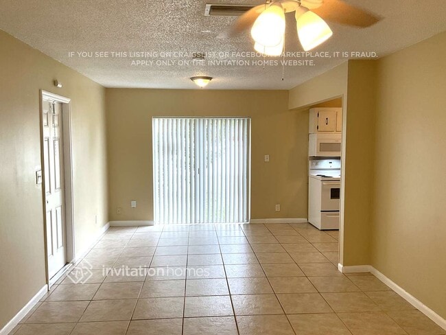 Photo - 7939 SW 3rd St