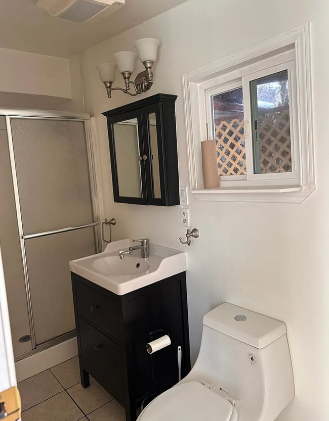 Photo - Spacious & Convenient Home Near Downtown Seattle & Sea-Tac