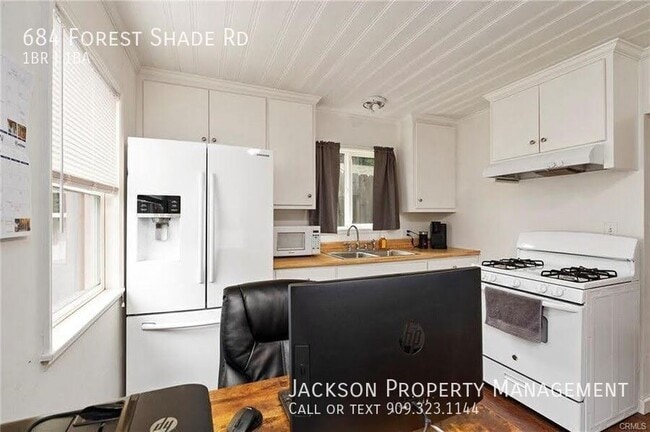 Photo - 684 Forest Shade Rd