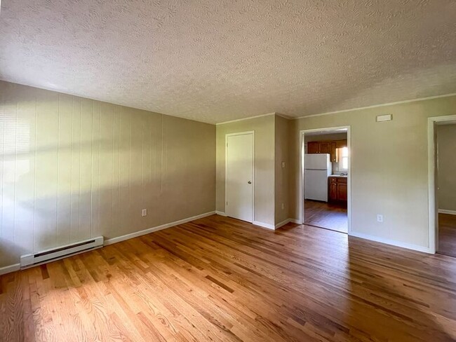 Photo - 250 Avena Rd