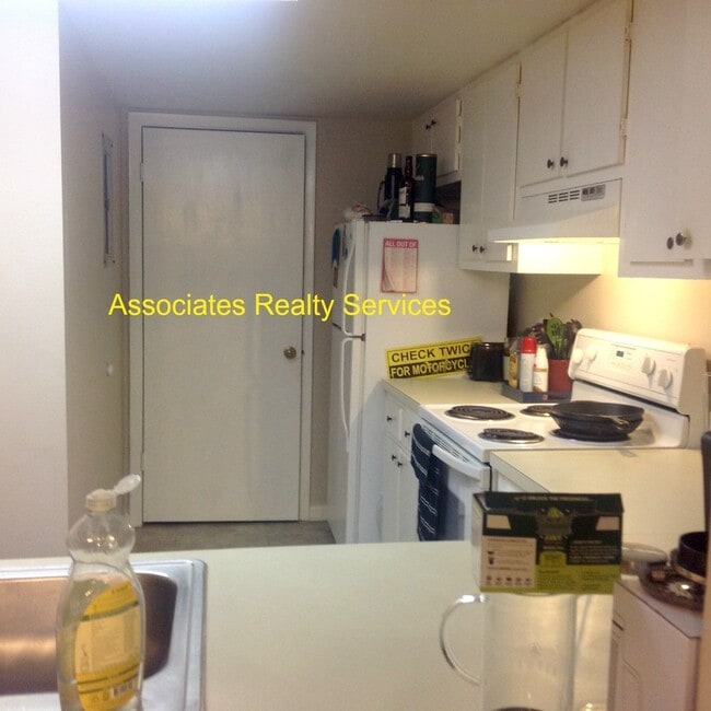 Photo - 3071 NW 28th Cir