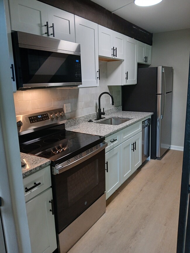 Photo - 167 Briarwood Dr Unit 167 Briarwood Dr