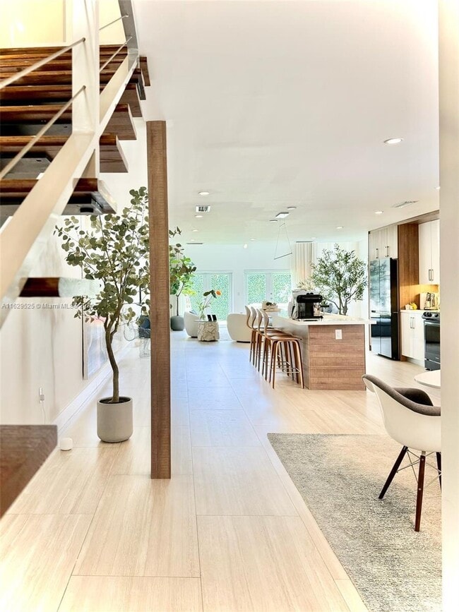 Photo - 1176 SW 22nd Ter