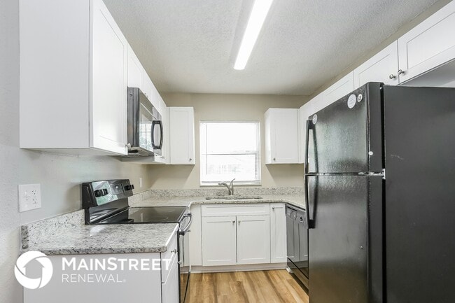Photo - 1827 Auburn St S