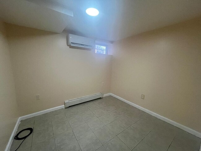 Building Photo - 4212 Monticello Ave