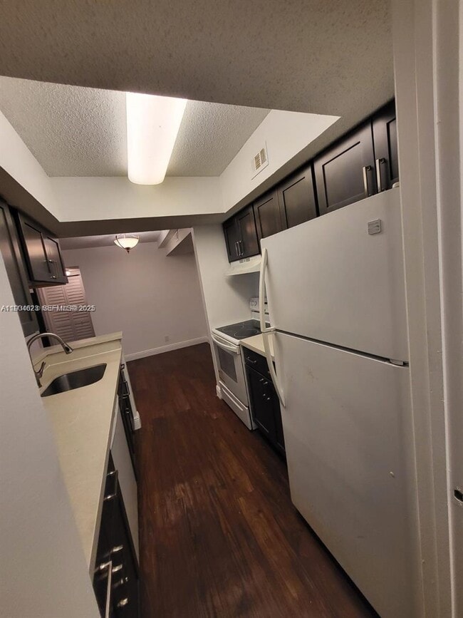 Photo - 5654 Rock Island Rd Unit 222