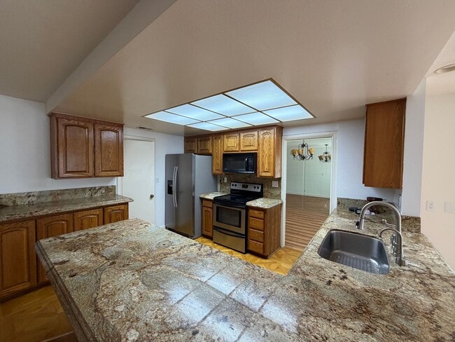 Photo - 2863 Sapphire Ave