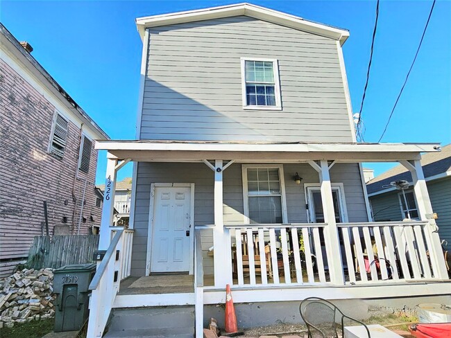 Building Photo - 4226 Winnie St