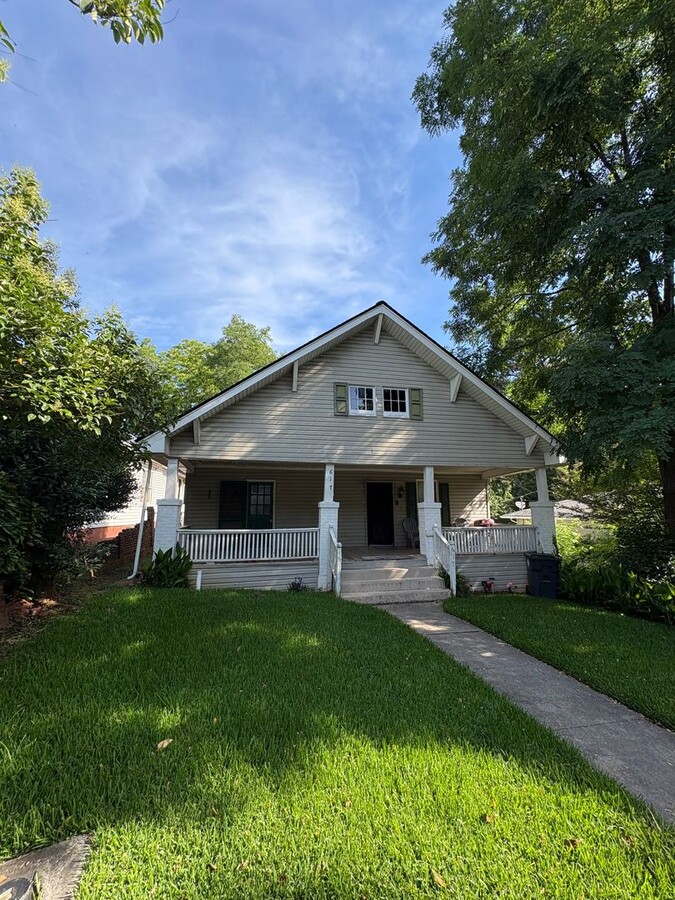 Photo - 617 Candler St Unit A