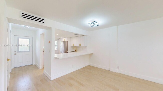 Photo - 1333 E Hallandale Beach Blvd Unit 326