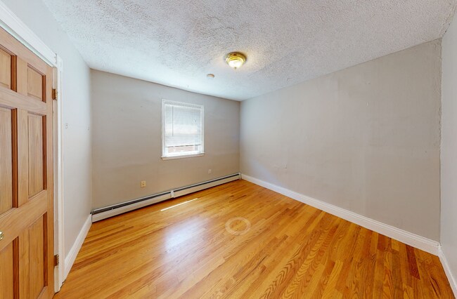 Photo - 34 Speridakis Ter Unit 2