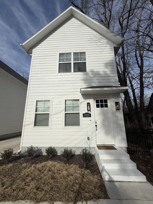 Building Photo - 1430 Dunn Ave