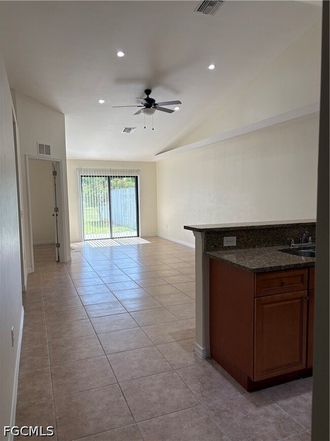 Photo - 1117 SW 8th Pl