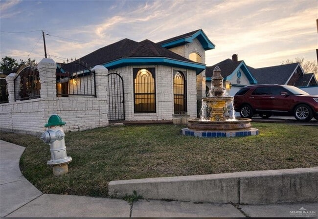 Photo - 8 Lucille Ave