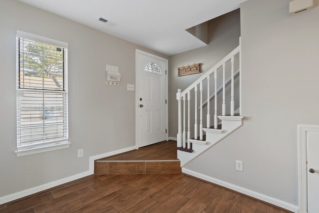 Photo - 931 Brigantine Ct