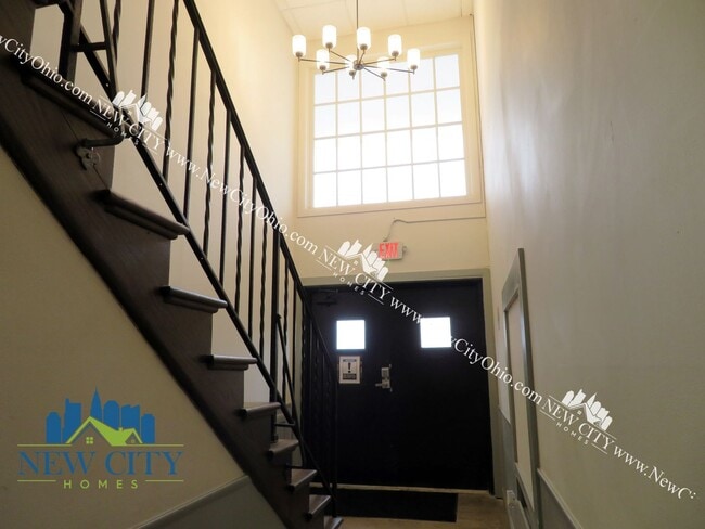 Photo - 2085 Building - New Rennovated 1 & 2 bedrooms starting at $989! Unit 102