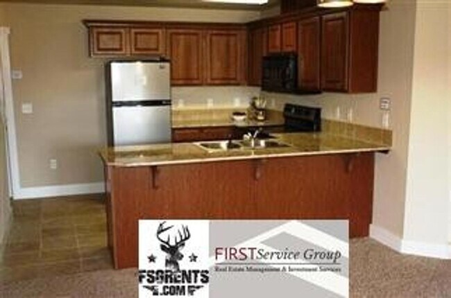 9938 W Rosecroft Ct Unidad 9938 W Rosecroft Ct #104