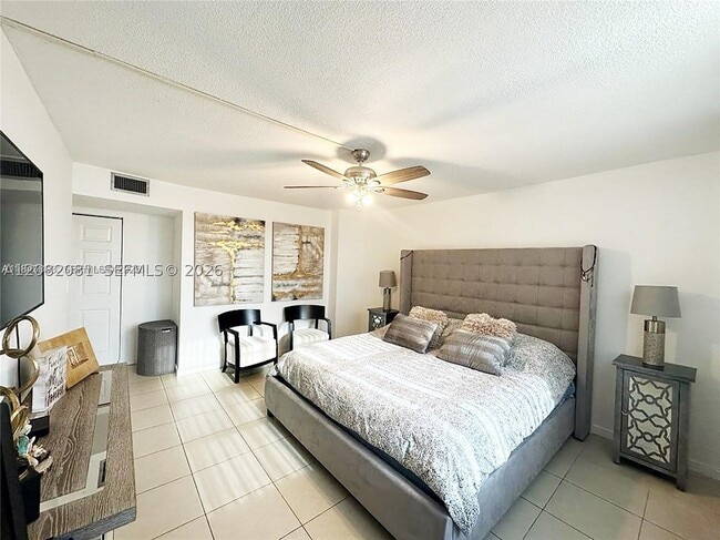 Photo - 2750 NE 183rd St Unit 1404