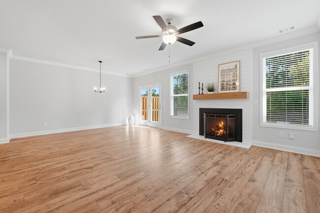 5115 Hillington Wy