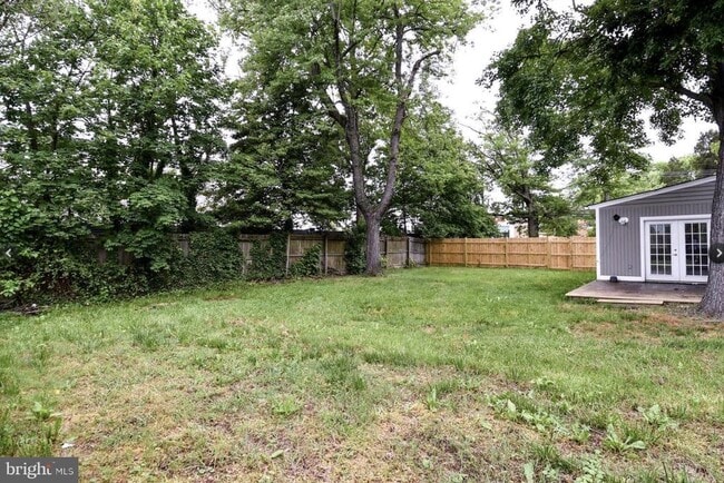 Photo - 2905 Boswell Ave